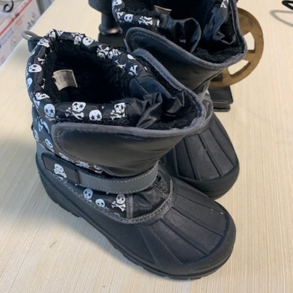 Athletech Boys' Rue Black/White/Skull Print - Picture 1 of 4